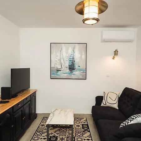Apartment Amfora Maris *