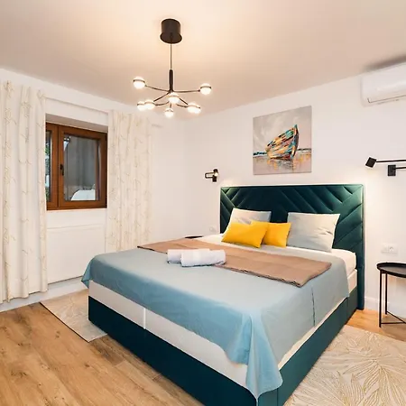 Apartment Amfora Maris *